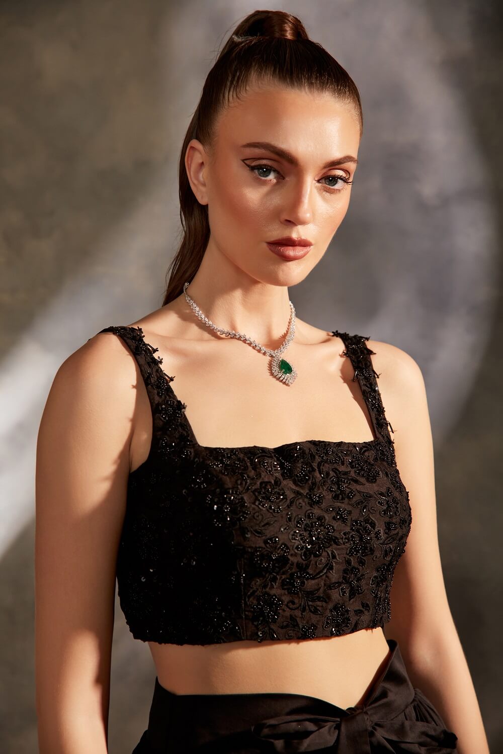 SEQUINNED CROP TOP & FRONT BOW SKIRT – SM39