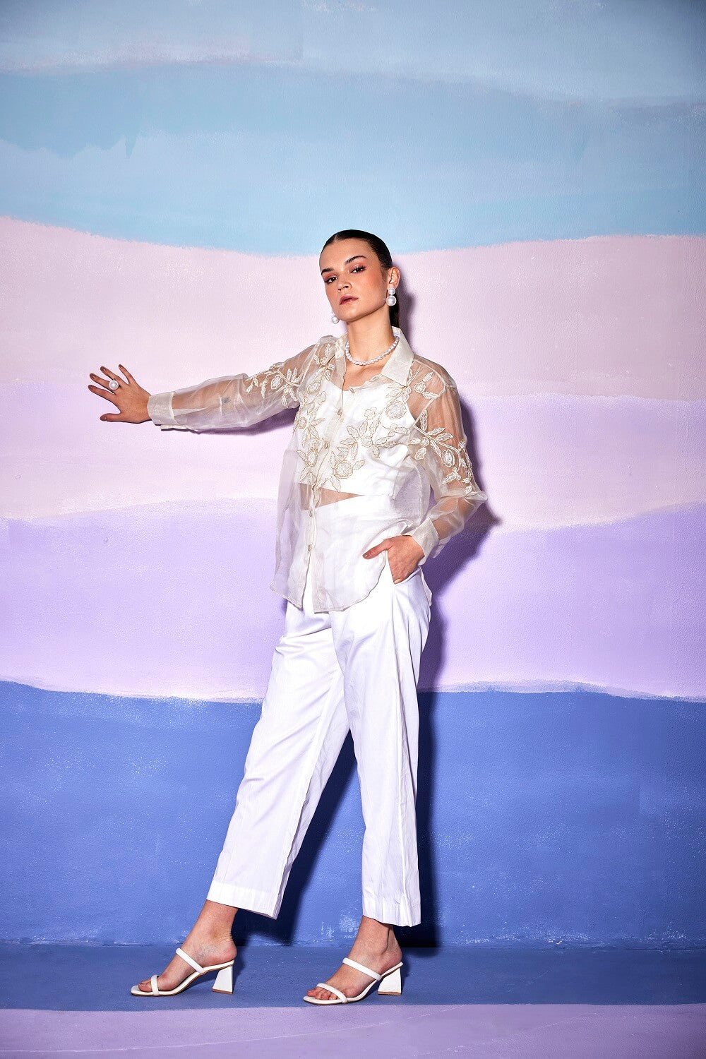DAISY WHITE SHIRT & PANTS – AW59
