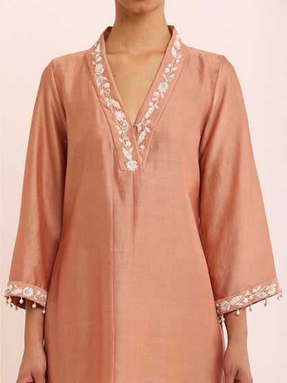 MUD V KURTA & MUD V PANTS