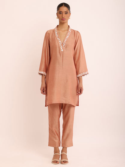 MUD V KURTA & MUD V PANTS