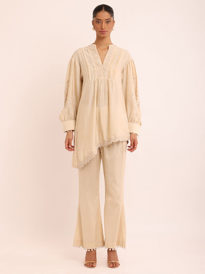 SCALLOP HEM TOP & PEARL PANTS