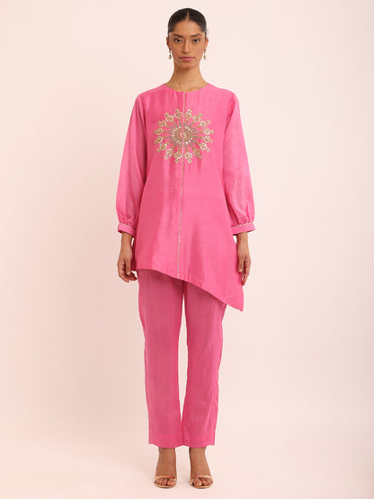 R PINK KURTA & R PINK PANTS