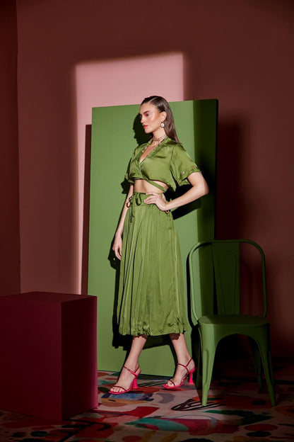 PLEATED SKIRT & WRAP OVER TOP – SM26