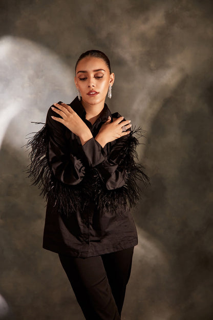 FEATHER SHIRT – SM05
