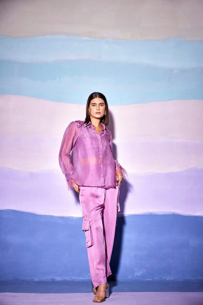 CUFF FEATHER SHIRT & CARGO PANTS – AW18