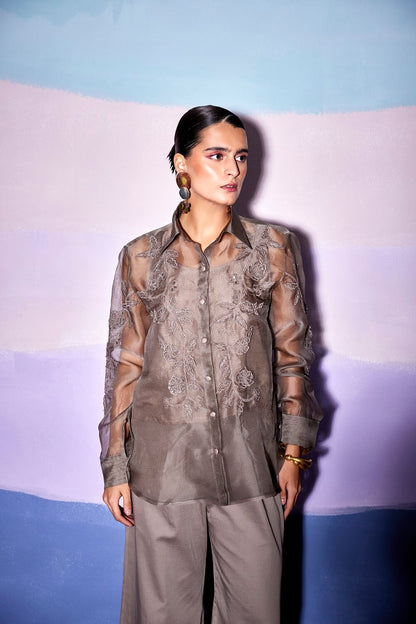 APPLIQUE BROWN SHIRT & PANTS – AW59